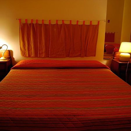 Bed & Breakfast 5 Di Spade Gioiosa Marea Exterior foto