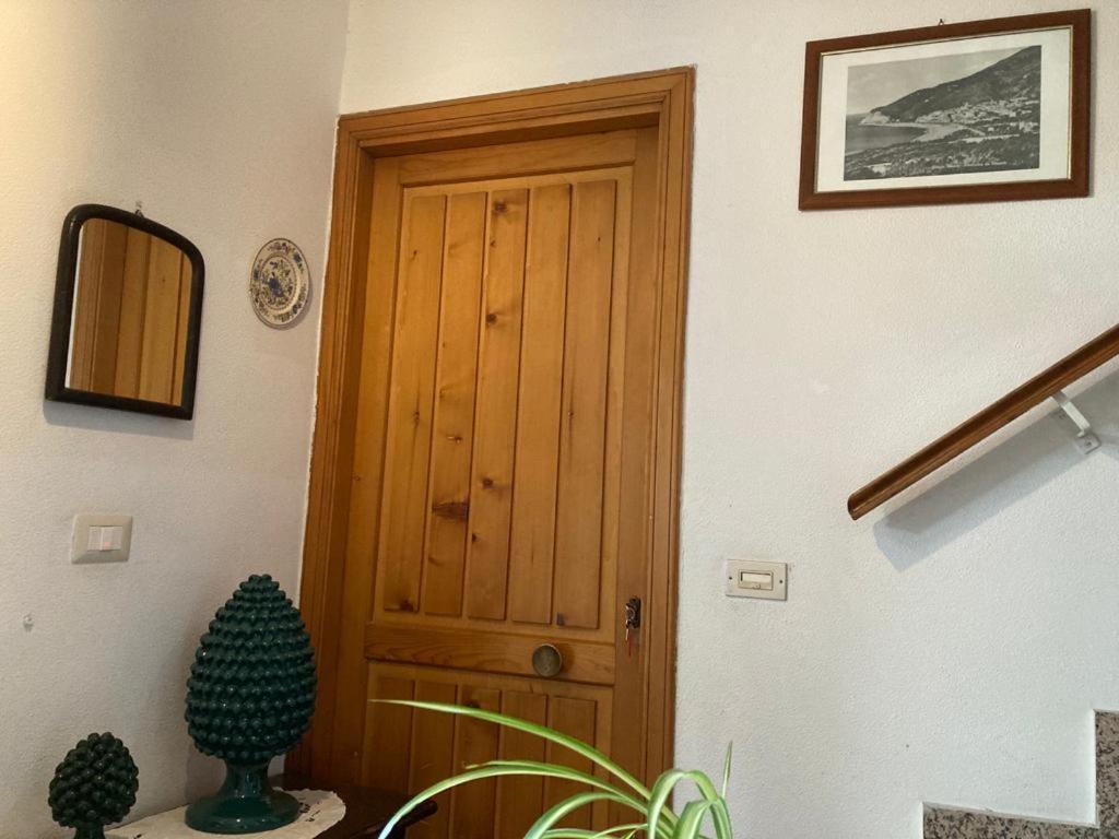 Bed & Breakfast 5 Di Spade Gioiosa Marea Exterior foto