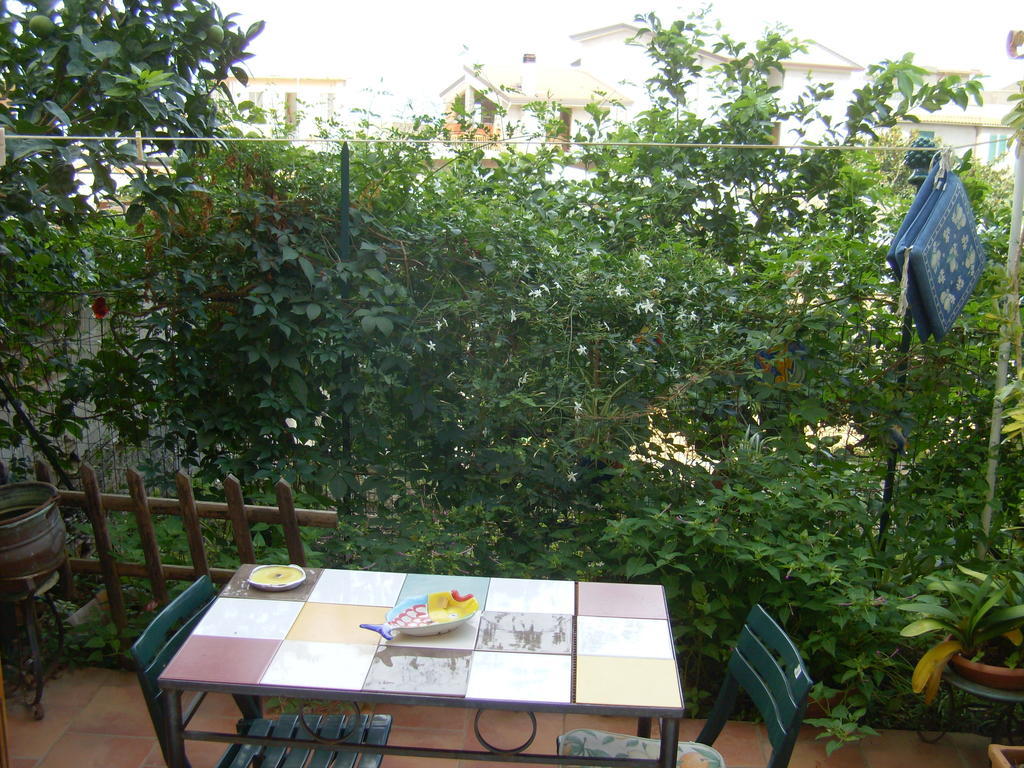 Bed & Breakfast 5 Di Spade Gioiosa Marea Exterior foto